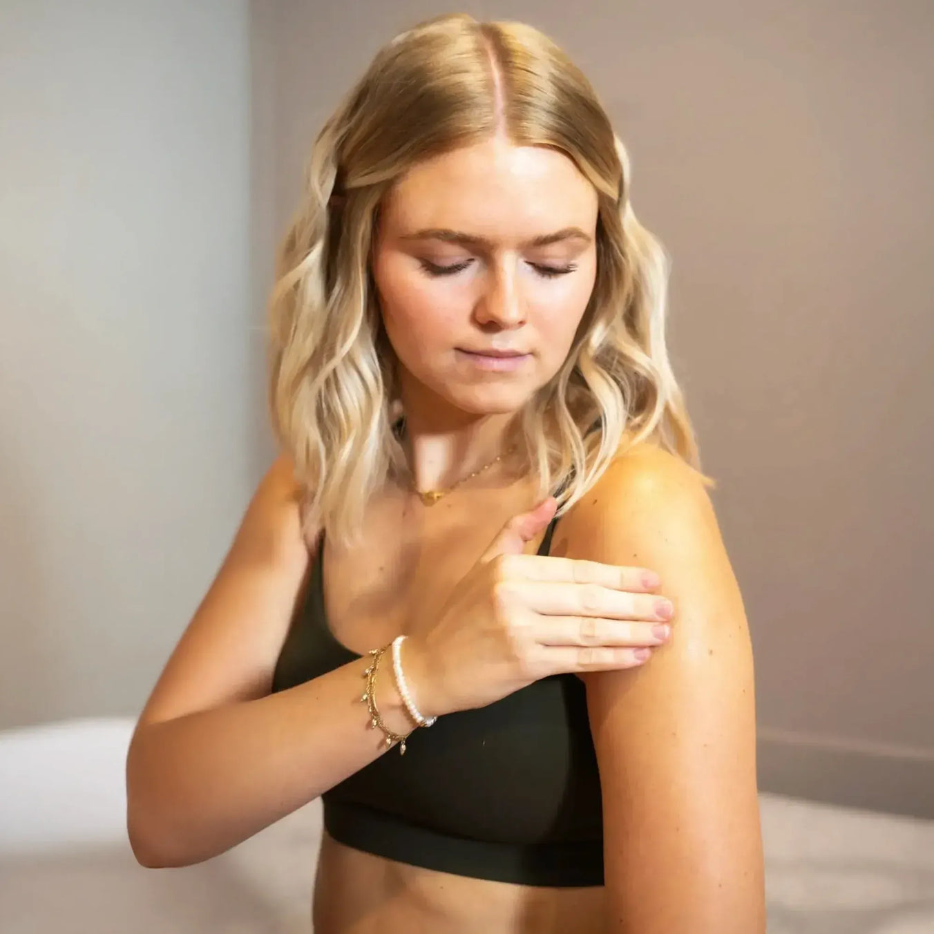 Who Can Use SomaDerm+ AWE?